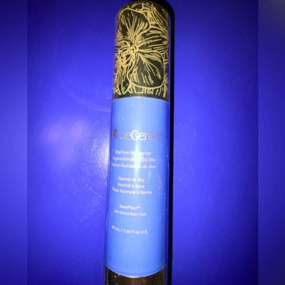 Brand New Normal to Dry Daytime Moisturizer